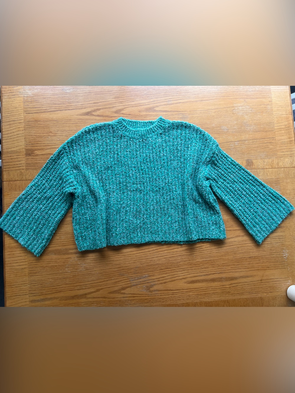Green Cozy Oversized Sweater with Flared Arms Size XS Women's Excellent Conditio
